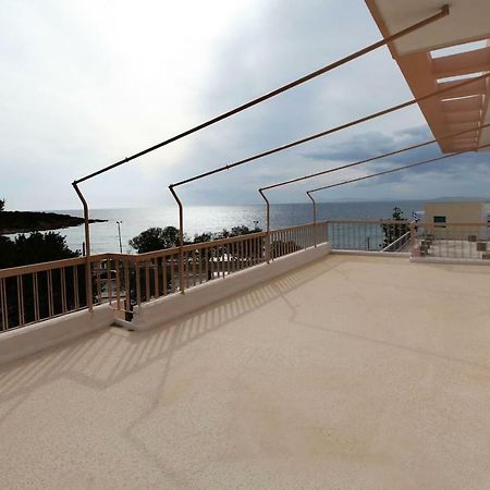 Seaside Renovated Top Floor Apartment Saronida Ngoại thất bức ảnh