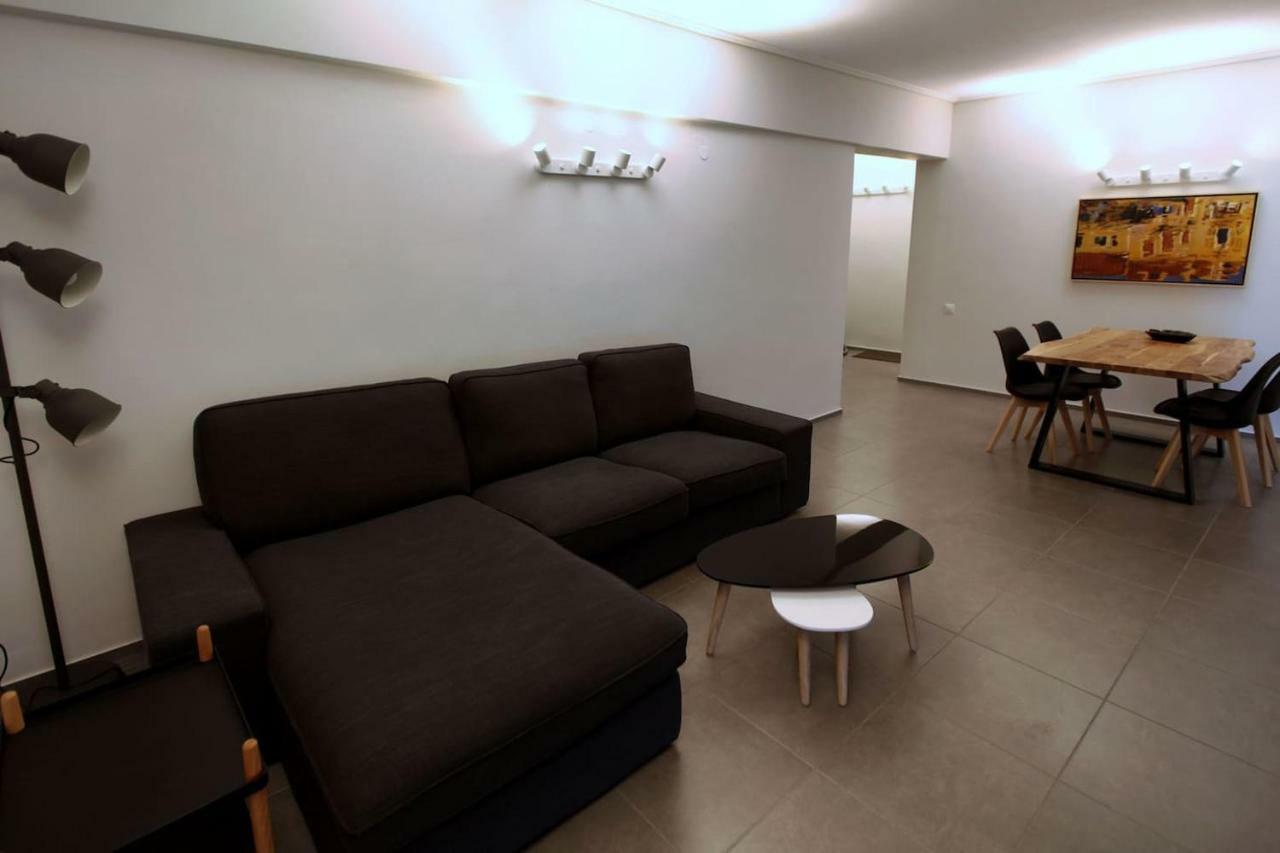 Seaside Renovated Top Floor Apartment Saronida Ngoại thất bức ảnh